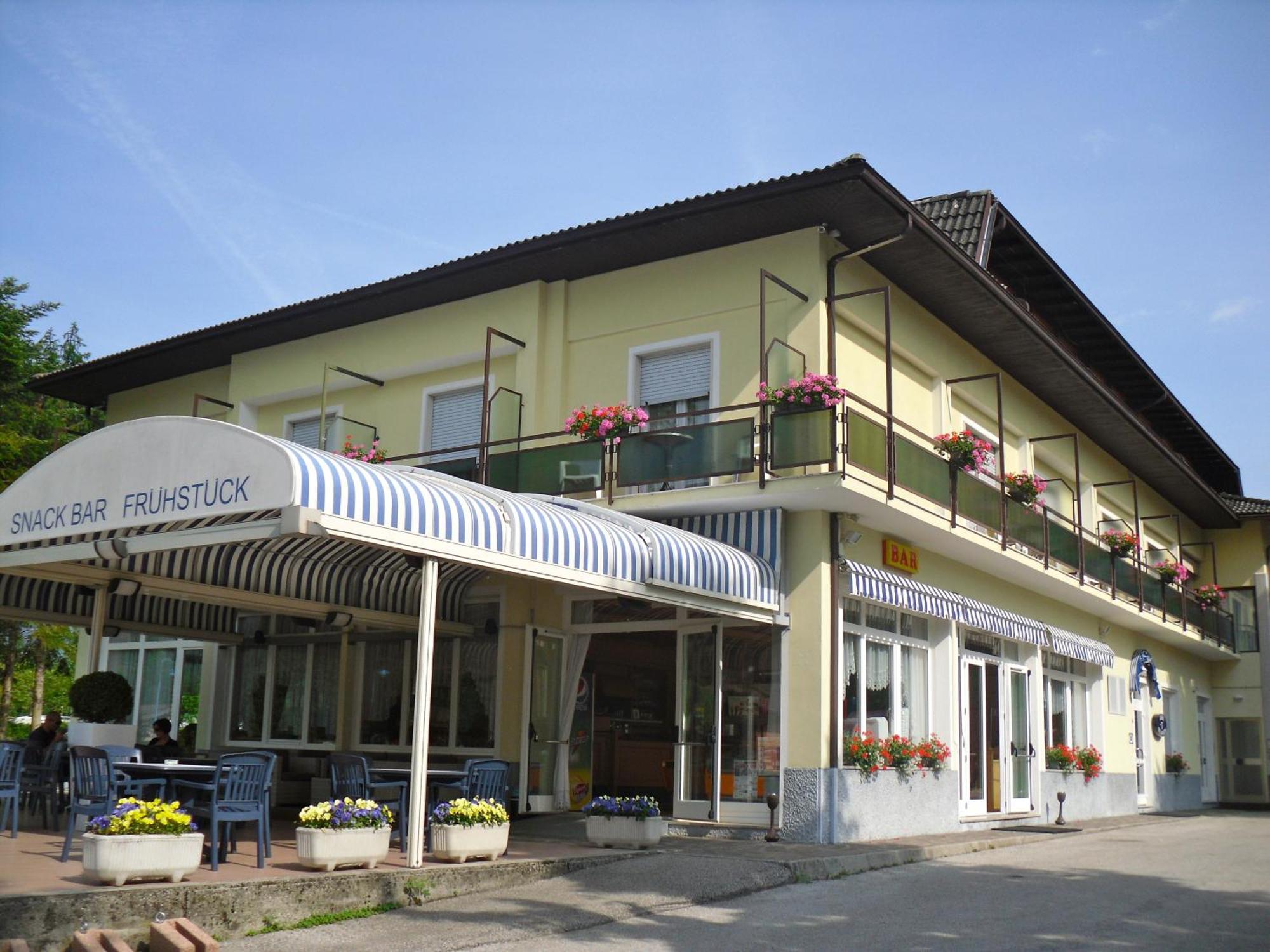 Garni Bellavista Hotel Калчераника ал Лаго Екстериор снимка